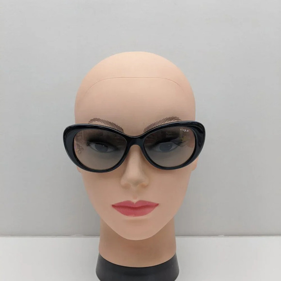 🕶️ Vogue VO2868S-B W44/11 56/16-135 Cat Eye Sunglasses / JLE121 🕶️ - Picture 7 of 8